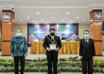 Gubernur Sumut Menyaksikan Via Streaming Yudisium Putrinya di FK UMSU