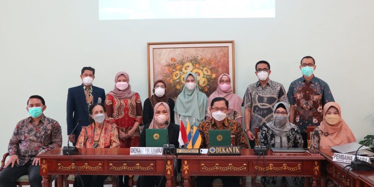 Penandatangan MOA antara FK UMSU dengan FK UNAIR