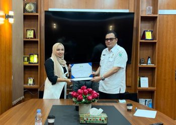 FK UMSU menerima penghargaan dari Kepala Dinas Kesehatan Kota Medan