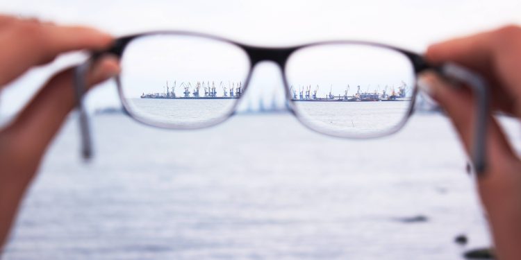 Perbedaan Antara Mata Minus dan Silindris