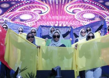 Siswa SMAN 2 Pekan Baru Unjuk Kreatifitas di Panggung UMSU