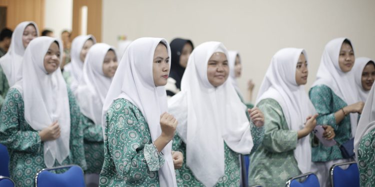 SMA 1 Muhammadiyah Pekanbaru Study Tour ke UMSU