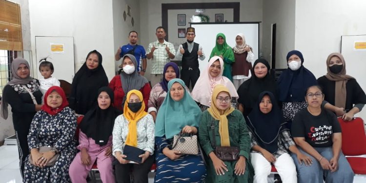 Audiensi PKBK FK UMSU dengan Kelurahan Aur