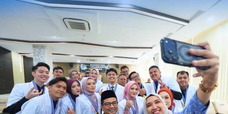 FKIK UMSU Gelar Yudisium dan Sumpah Profesi Dokter Angkatan ke-46, Rektor: AI Jadi Tantangan Dunia Kesehatan